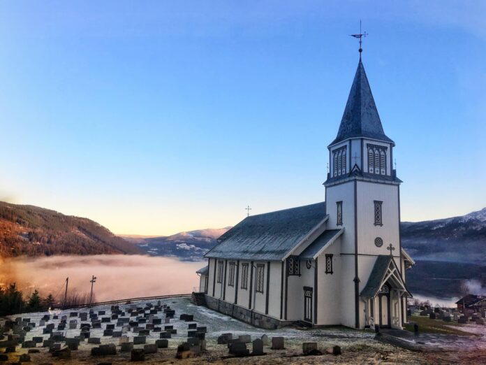 Visit Gol Kirke Inger Grethe Opseth
