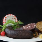 sausage-556490_1280