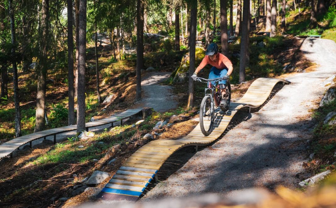 Hallingmo Stisenter - Snurresprett - Foto Lars Storheim