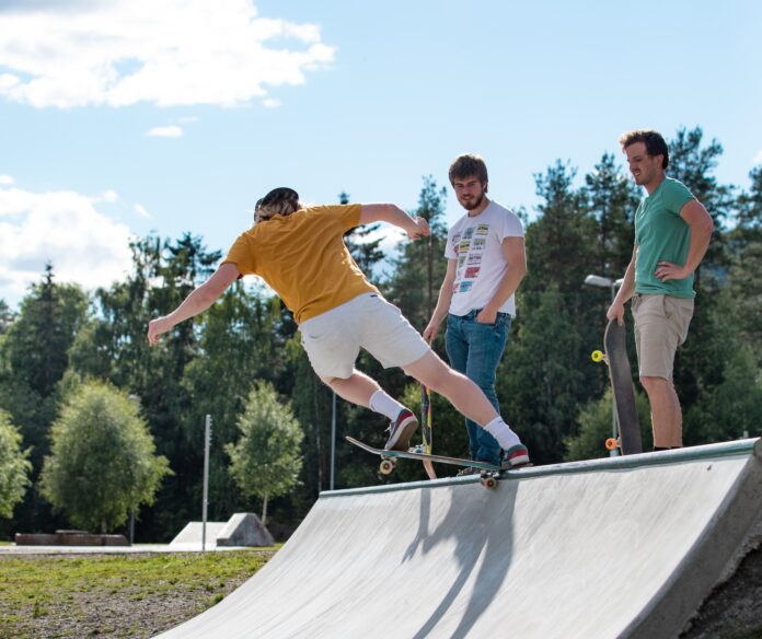 Visit Gol - Aktiviteter sentrum, skatepark LQ