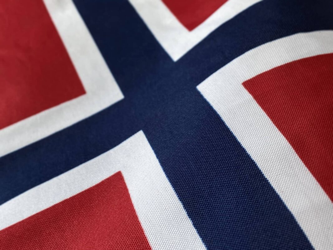 Norsk flag for 17 mai, Gol
