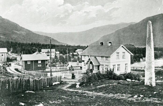 Visit Gol - Historisk Vandring LQ