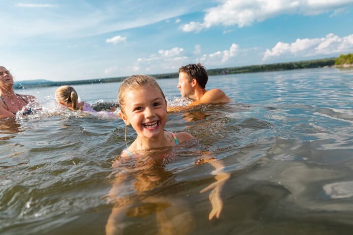 Visit Gol. Bading. Foto: Paul Lochart Visit Gol. Bading. Foto: Paul Lochart